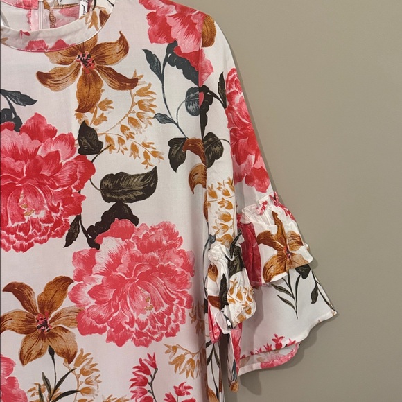 NWOT- Petal & Pup Peta Floral Print Tiered Dress, White, Medium - Picture 8 of 12